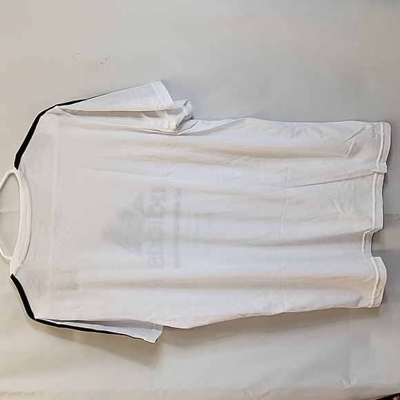(0116) Adidas t-shirt - Picture 5 of 6